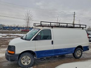 GMC Savana G2500 4.8L 8 2015