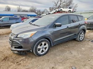 Ford Escape SE 2.0L 4 2015