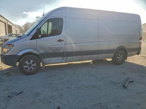 Mercedes-Benz Sprinter 2500 3.0L 6 2013