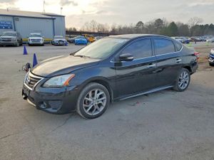 Nissan Sentra S 1.8L 4 2015