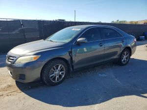 Toyota Camry BASE 2.5L 4 2010