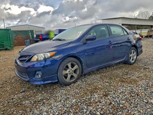 Toyota Corolla BASE 1.8L 4 2012