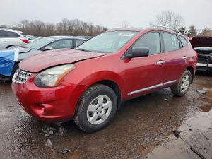 Nissan Rogue S 2.5L 4 2015