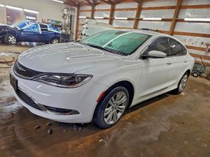 Chrysler 200 LIMITED 2.4L 4 2015