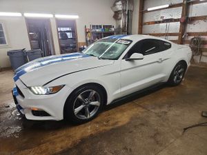 Ford Mustang 3.7L 6 2015