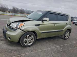Kia Soul + 2.0L 4 2011