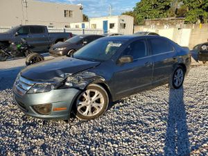 Ford Fusion SE 2.5L 4 2012