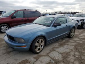 Ford Mustang 4.0L 6 2005