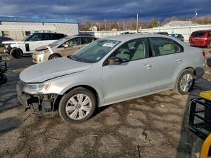 Volkswagen Jetta BASE 2.0L 4 2012