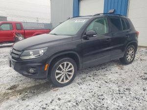 Volkswagen Tiguan S 2.0L 4 2015