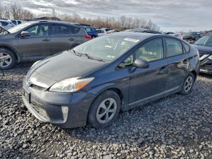 Toyota Prius 1.8L 4 2014
