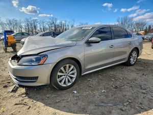 Volkswagen Passat SEL 2.5L 5 2012