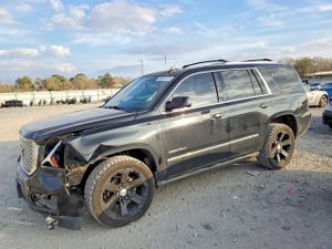 GMC Yukon DENALI 6.2L 8 2015