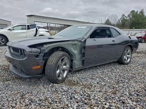 Dodge Challenger SXT 3.6L 6 2014