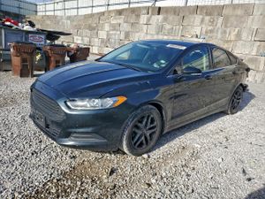 Ford Fusion SE 2.5L 4 2014