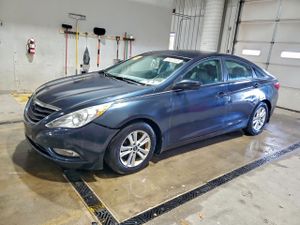 Hyundai Sonata GLS 2.4L 4 2013