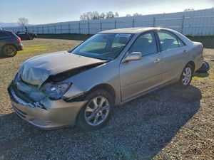 Toyota Camry LE 3.0L 6 2005
