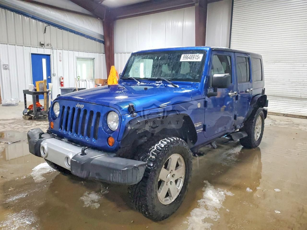 Jeep Wrangler SAHARA 3.8L 6 2010