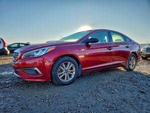 Hyundai Sonata SE 2.4L 4 2015
