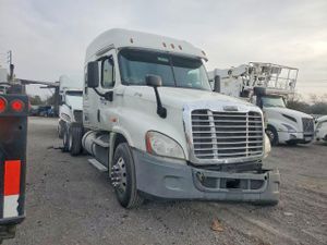 Freightliner Cascadia 14.9L 6 2014