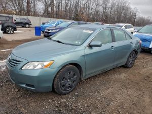 Toyota Camry BASE 2.4L 4 2009