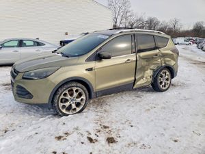 Ford Escape TITANIUM 2.0L 4 2013