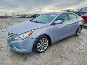 Hyundai Sonata SE 2.4L 4 2012