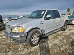 Ford F-150 SUPERCREW 4.6L 8 2001