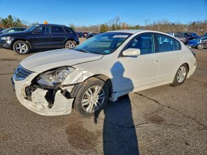 Nissan Altima BASE 2.5L 4 2012