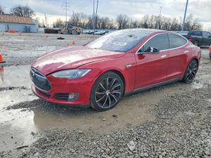 Tesla Model S 85D 2015