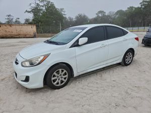 Hyundai Accent GLS 1.6L 4 2013