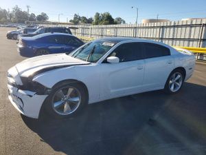 Dodge Charger SXT 3.6L 6 2014