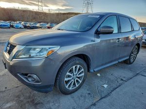 Nissan Pathfinder S 3.5L 6 2013