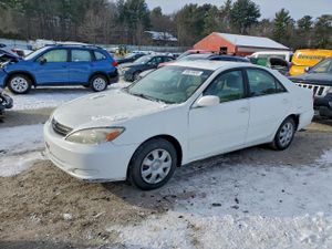 Toyota Camry LE 2.4L 4 2003