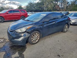 Hyundai Elantra SE 1.8L 4 2015
