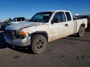 GMC Sierra C1500 4.8L 8 2001