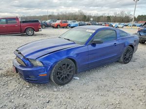 Ford Mustang 3.7L 6 2014