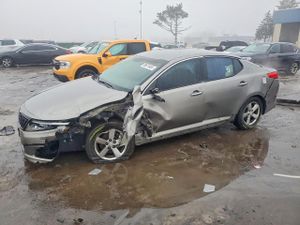 Kia Optima LX 2.4L 4 2015