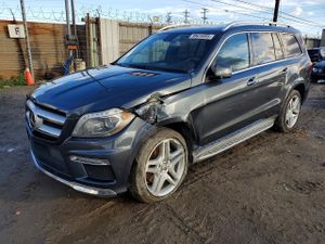 Mercedes-Benz GL 550 4MATIC 4.6L 8 2015