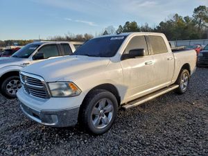 RAM 1500 SLT 5.7L 8 2016