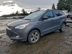Ford Escape SE 2.0L 4 2014