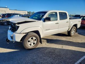Toyota Tacoma DOUBLE CAB PRERUNNER 4.0L 6 2015