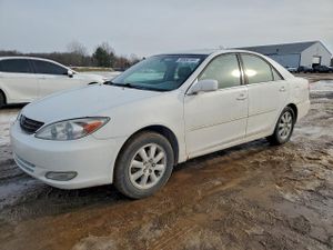 Toyota Camry LE 3.0L 6 2003