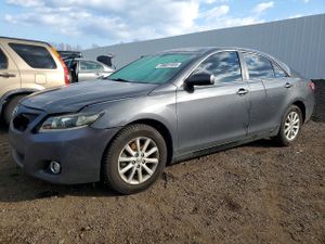 Toyota Camry BASE 2.5L 4 2011