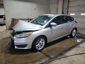 Ford Focus SE 2.0L 4 2015