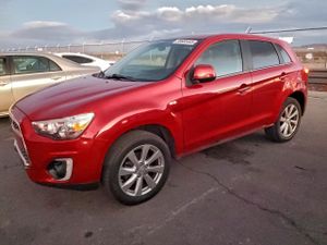 Mitsubishi Outlander SE 2.0L 4 2015