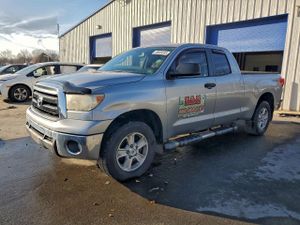 Toyota Tundra DOUBLE CAB SR5 4.6L 8 2012