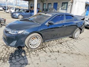 Toyota Camry BASE 2.5L 4 2012