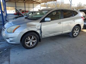Nissan Rogue S 2.5L 4 2011