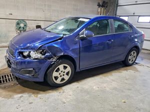 Chevrolet Aveo (Sonic) LS 1.8L 4 2014